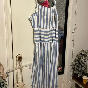 Universal thread maxi dress